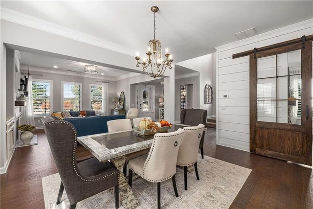 2520 Barley Downs Cir, Cumming, GA 30040