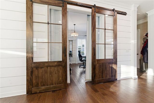 2520 Barley Downs Cir, Cumming, GA 30040