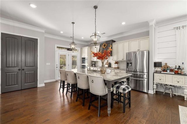 2520 Barley Downs Cir, Cumming, GA 30040