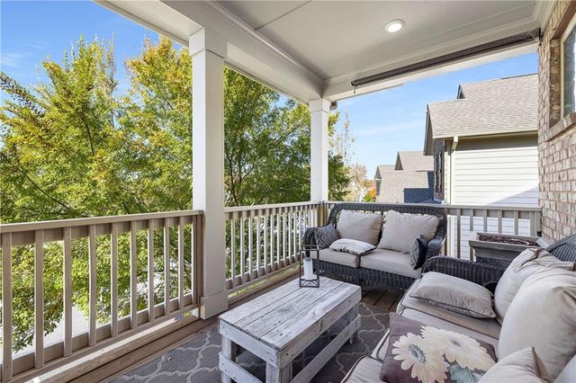 2520 Barley Downs Cir, Cumming, GA 30040