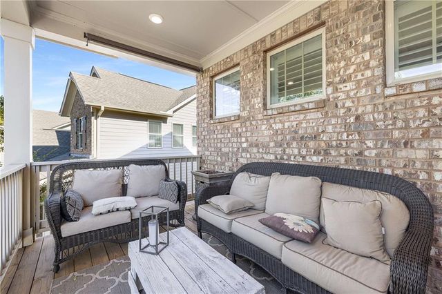 2520 Barley Downs Cir, Cumming, GA 30040