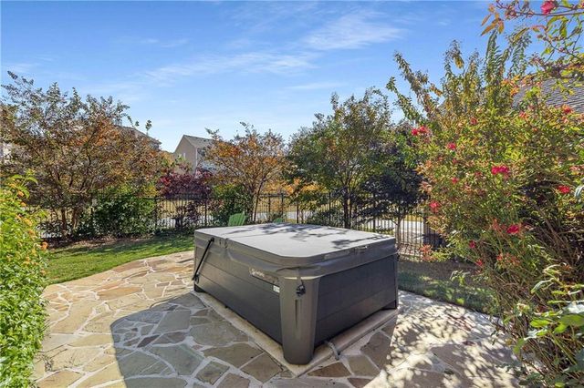 2520 Barley Downs Cir, Cumming, GA 30040