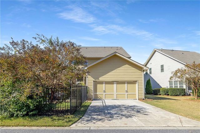 2520 Barley Downs Cir, Cumming, GA 30040