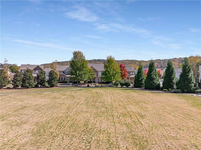 2520 Barley Downs Cir, Cumming, GA 30040