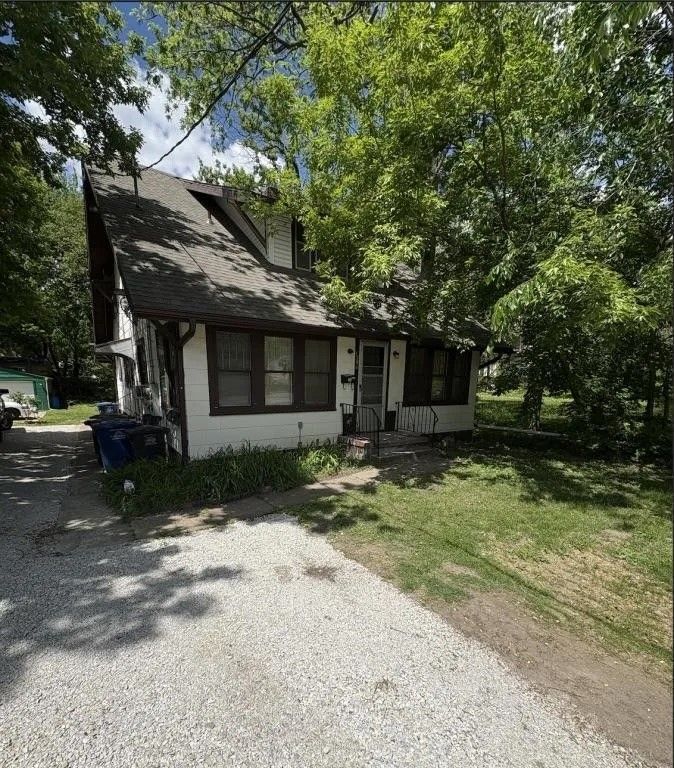 1206 39th Street, Des Moines, IA 50311