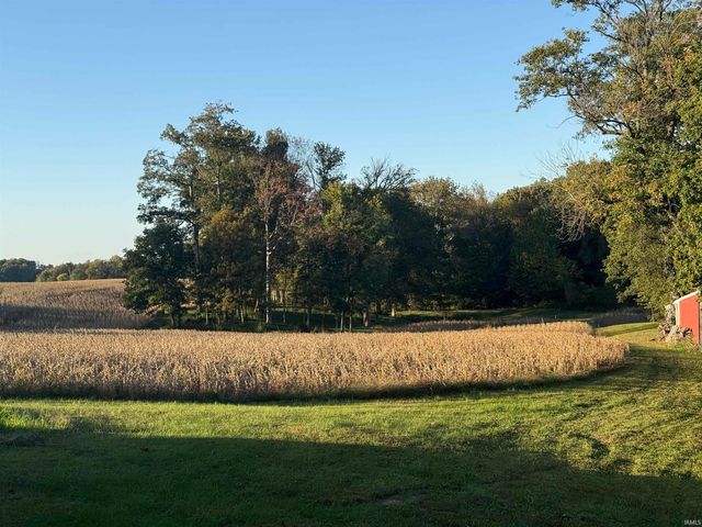 2622 W 1300 S Road, Haubstadt, IN 47639