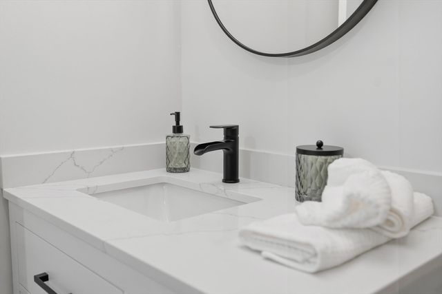52 Garden St B2, Cambridge, MA 02138