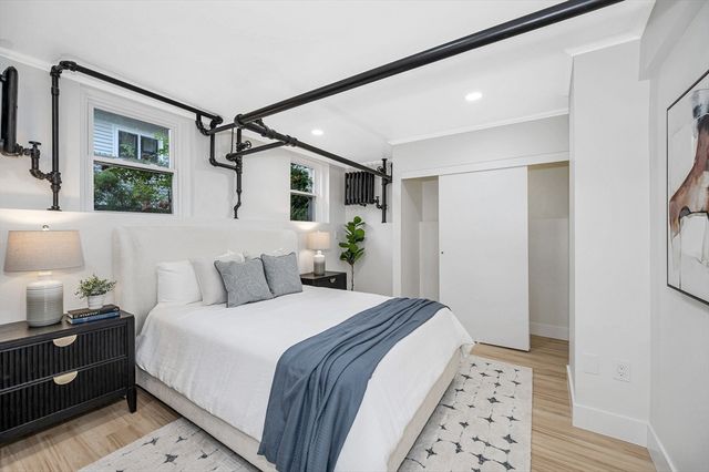 52 Garden St B2, Cambridge, MA 02138