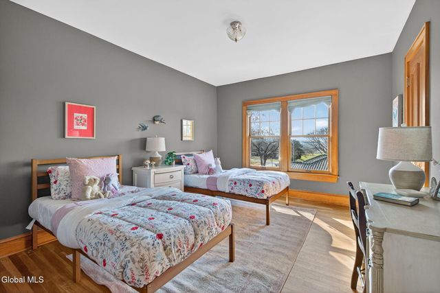 14 Coolidge Road, Amsterdam, NY 12010