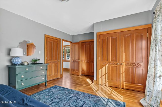 14 Coolidge Road, Amsterdam, NY 12010