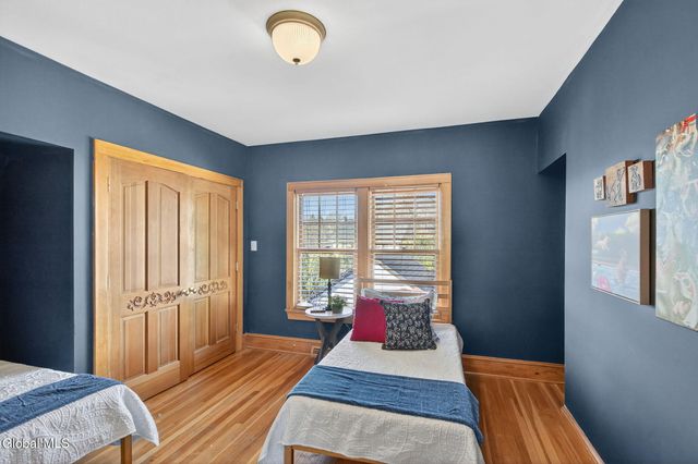 14 Coolidge Road, Amsterdam, NY 12010