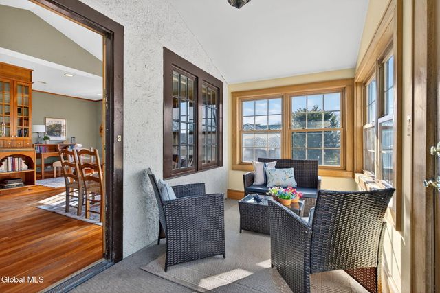 14 Coolidge Road, Amsterdam, NY 12010