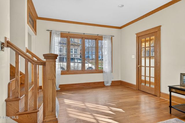 14 Coolidge Road, Amsterdam, NY 12010