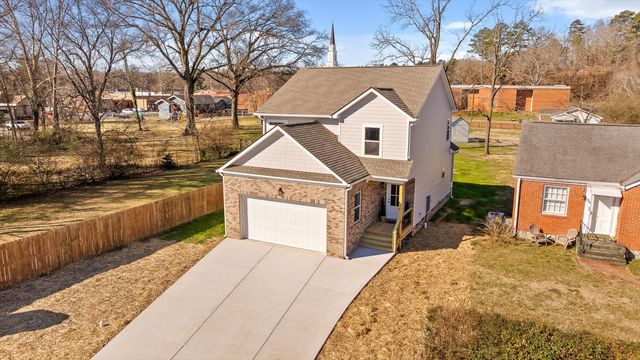 23 Kenwood Circle, Chattanooga, TN 37411
