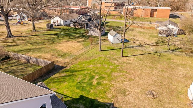 23 Kenwood Circle, Chattanooga, TN 37411