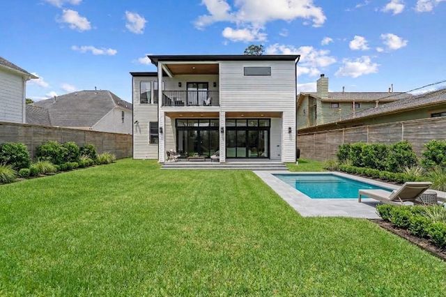 963 W 41st Street, Houston, TX 77018