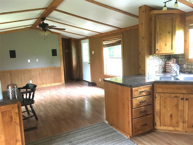 1140 CR 1712, Grand Saline, TX 75140