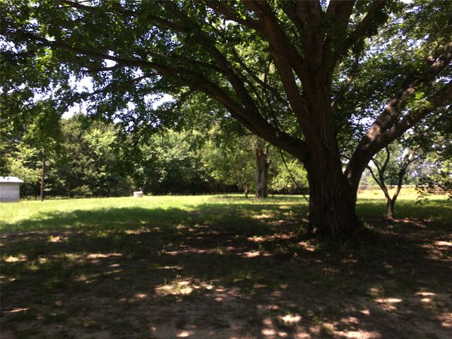 1140 CR 1712, Grand Saline, TX 75140