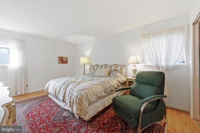 305 TEAROSE LN, Cherry Hill, NJ 08003