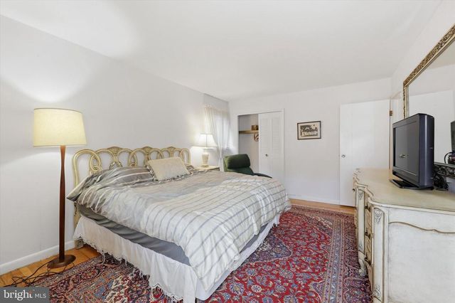 305 TEAROSE LN, Cherry Hill, NJ 08003