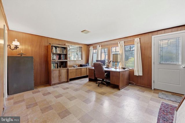 305 TEAROSE LN, Cherry Hill, NJ 08003