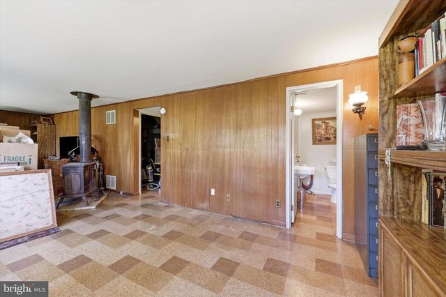 305 TEAROSE LN, Cherry Hill, NJ 08003