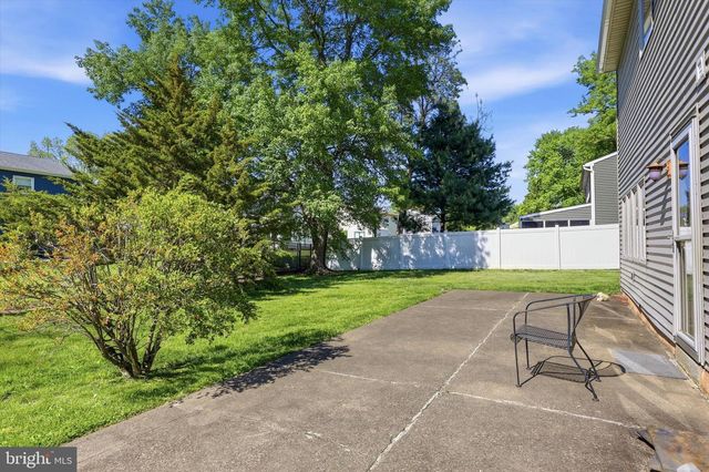 305 TEAROSE LN, Cherry Hill, NJ 08003