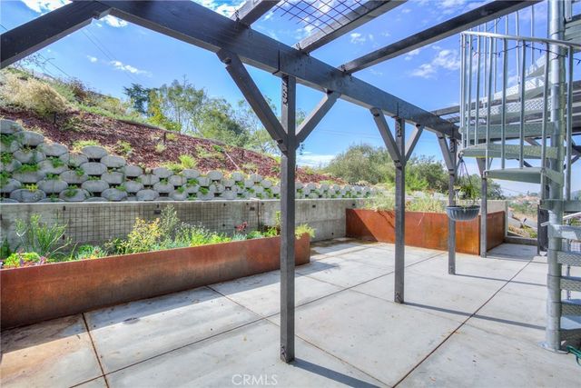 470 Sycamore Gln, Pasadena, CA 91105