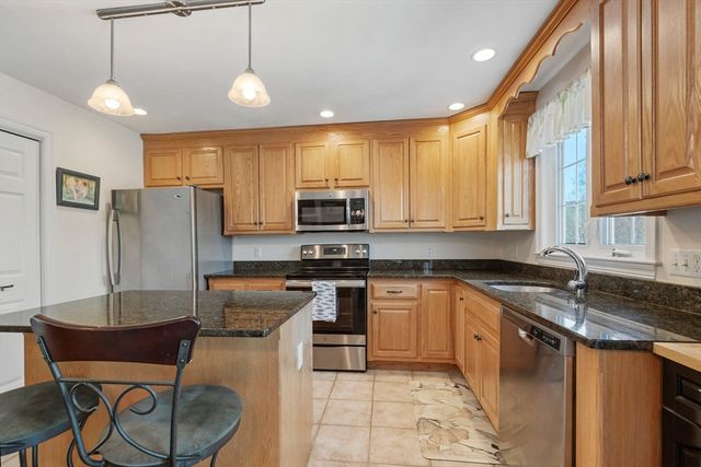 196 Horne Way 196, Millbury, MA 01527