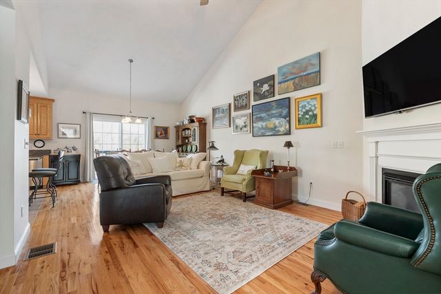 196 Horne Way 196, Millbury, MA 01527