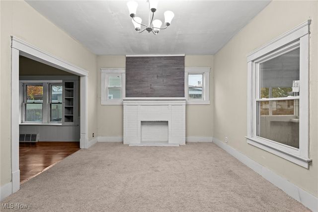 1053 Mount Vernon Avenue, Akron, OH 44310