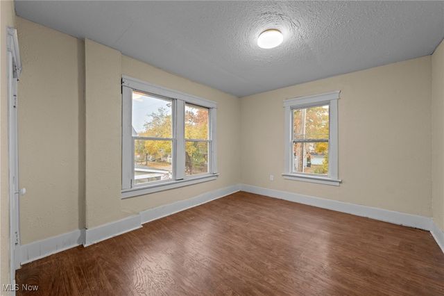 1053 Mount Vernon Avenue, Akron, OH 44310