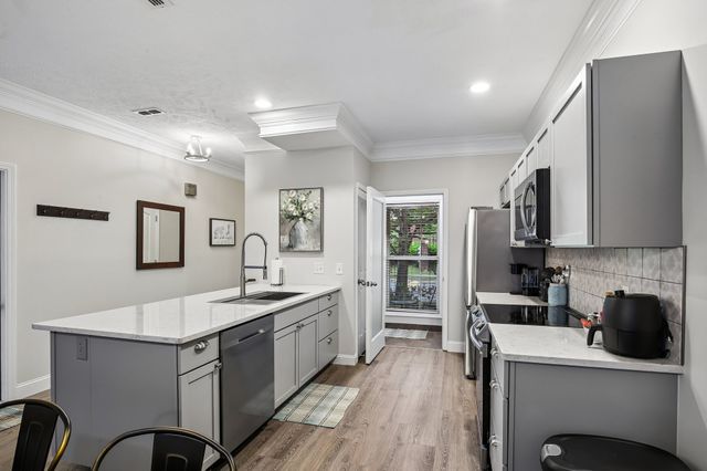 163 Nashboro Grns, Nashville, TN 37217