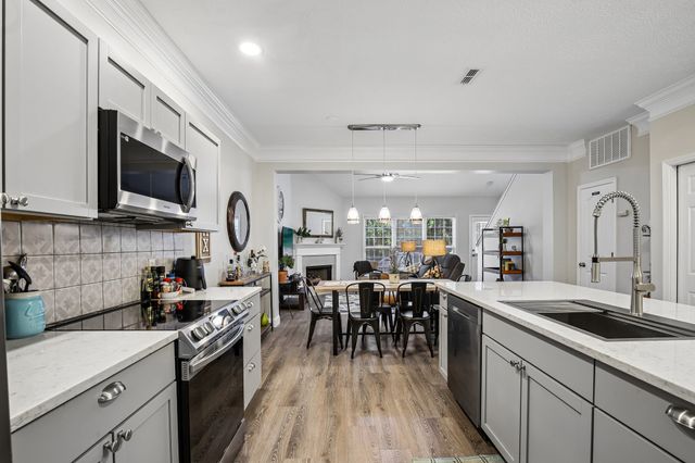 163 Nashboro Grns, Nashville, TN 37217