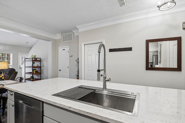 163 Nashboro Grns, Nashville, TN 37217