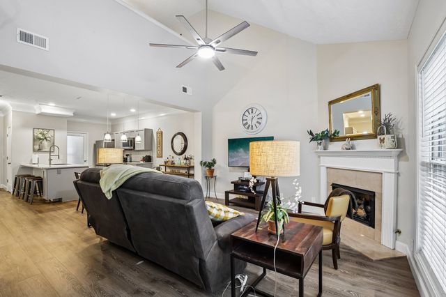 163 Nashboro Grns, Nashville, TN 37217