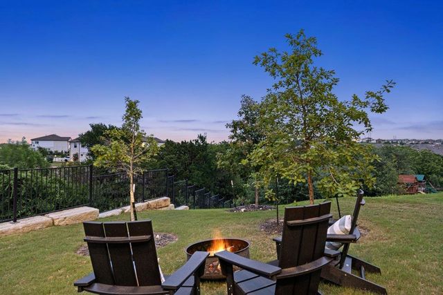 305 Avena TRL, Austin, TX 78738