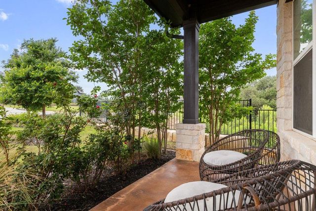 305 Avena TRL, Austin, TX 78738