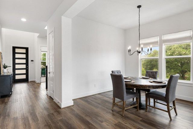 305 Avena TRL, Austin, TX 78738