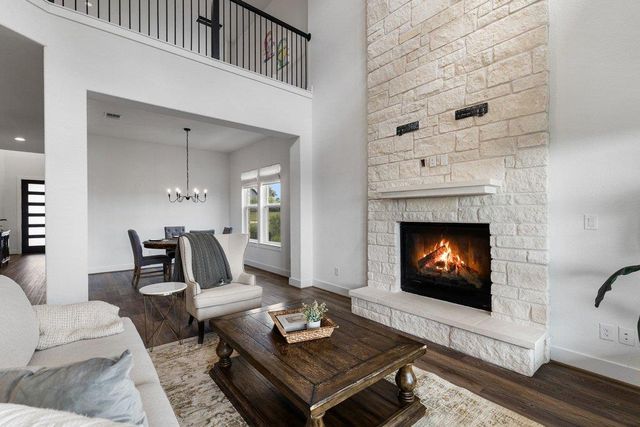 305 Avena TRL, Austin, TX 78738