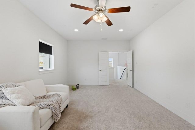 305 Avena TRL, Austin, TX 78738