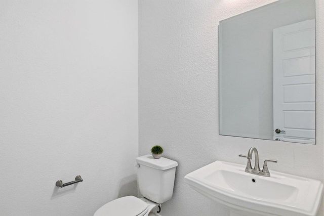 305 Avena TRL, Austin, TX 78738
