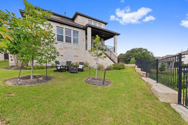 305 Avena TRL, Austin, TX 78738