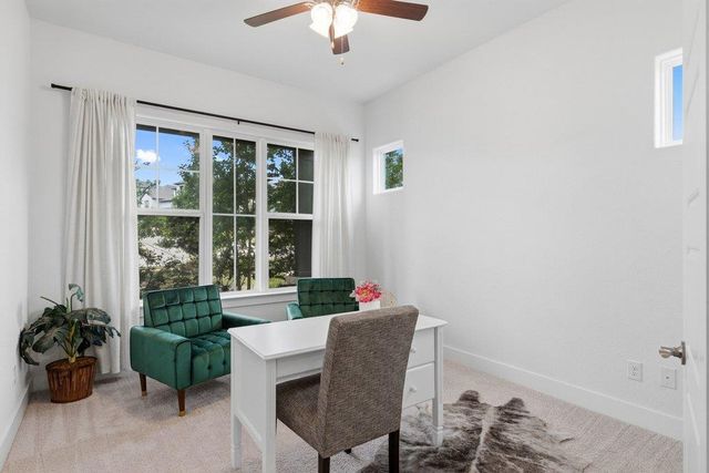 305 Avena TRL, Austin, TX 78738
