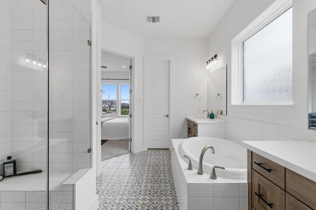 305 Avena TRL, Austin, TX 78738