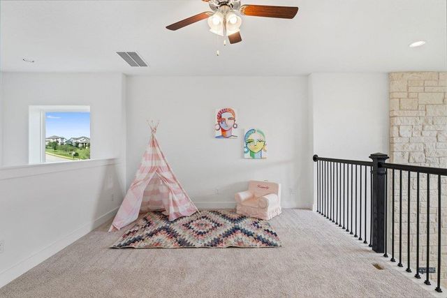 305 Avena TRL, Austin, TX 78738