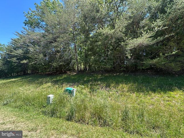 LOT 7 LAKE, Lexington Park, MD 20653