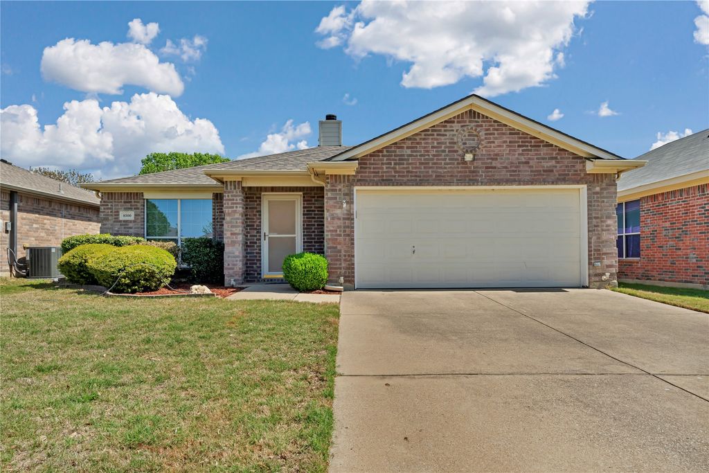 8500 Three Bars Drive, Fort Worth, TX 76179