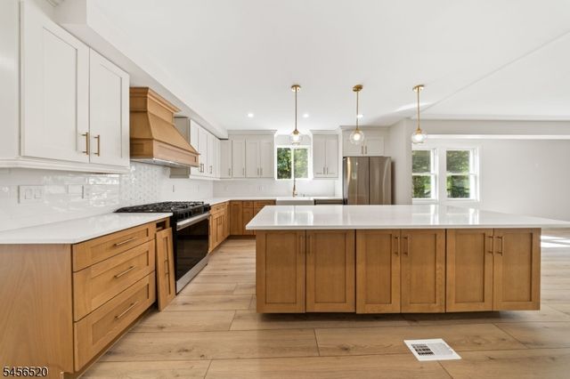 1453 Sussex Tpke, Randolph Twp., NJ 07869