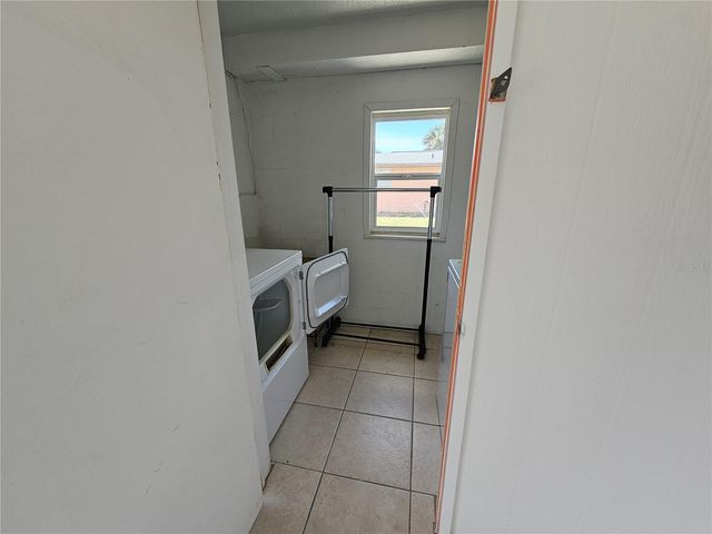 531 AZALEA DRIVE NW, Port Charlotte, FL 33952